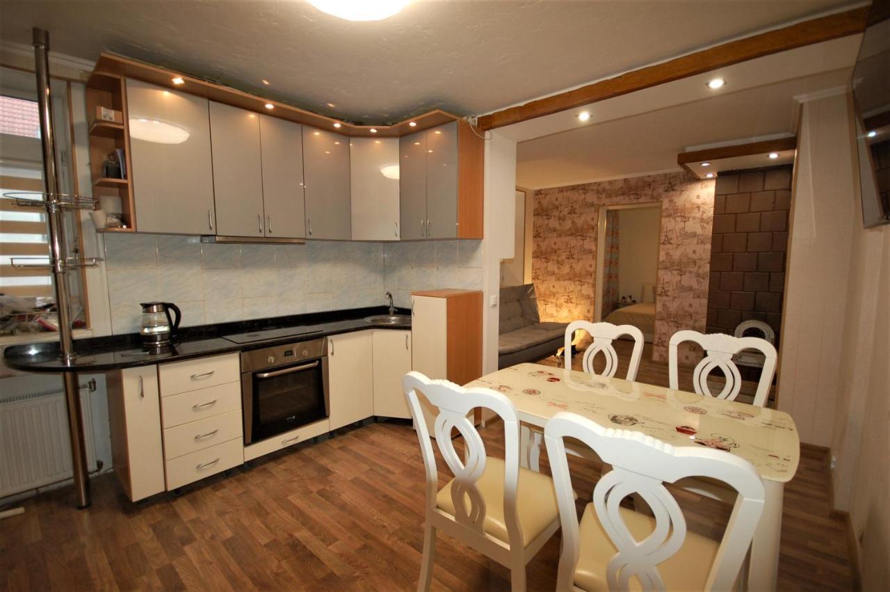 Ludvika Elegance Apartment Liepāja Eksteriør billede