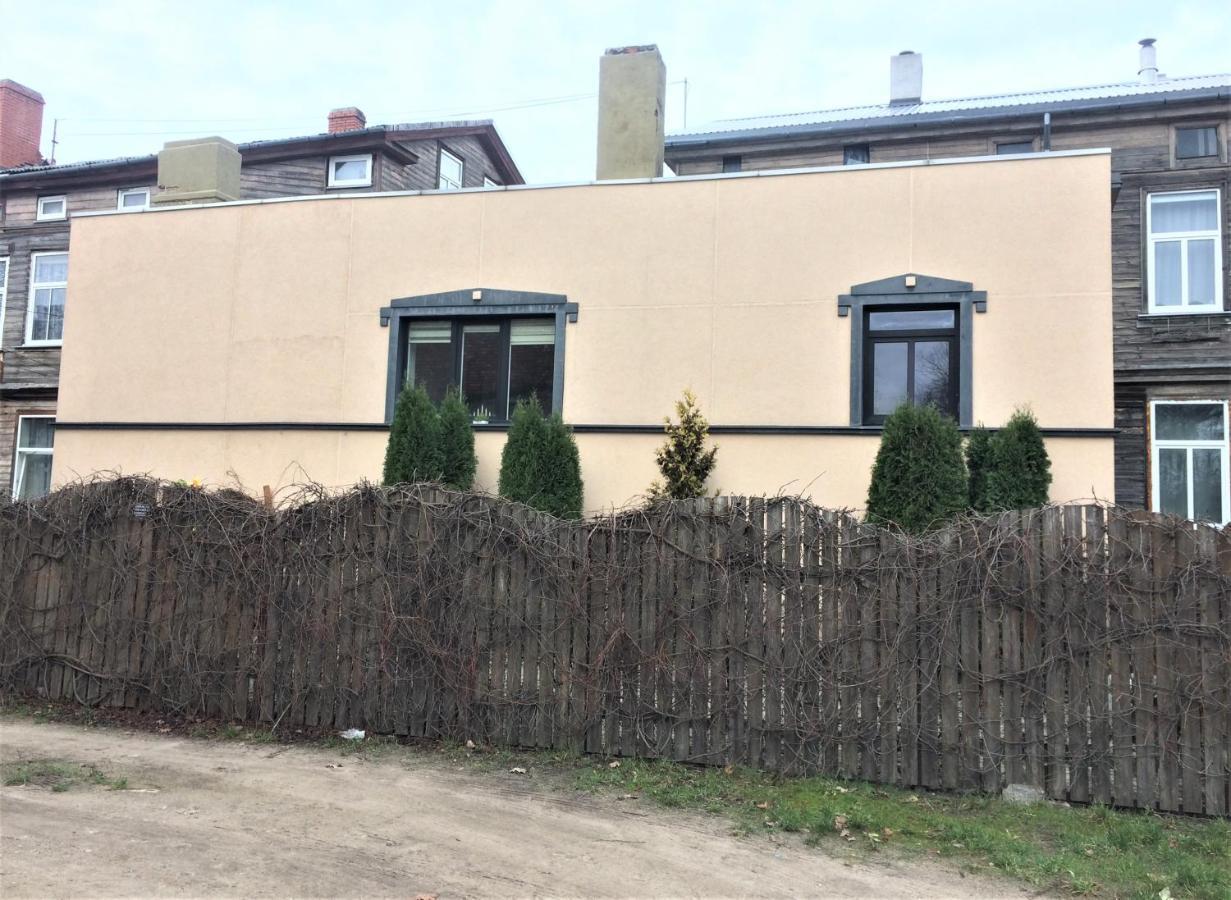 Ludvika Elegance Apartment Liepāja Eksteriør billede