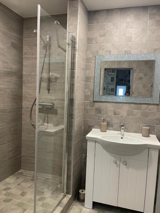 Ludvika Elegance Apartment Liepāja Eksteriør billede