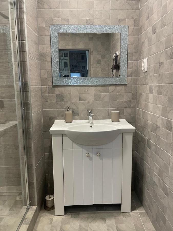 Ludvika Elegance Apartment Liepāja Eksteriør billede